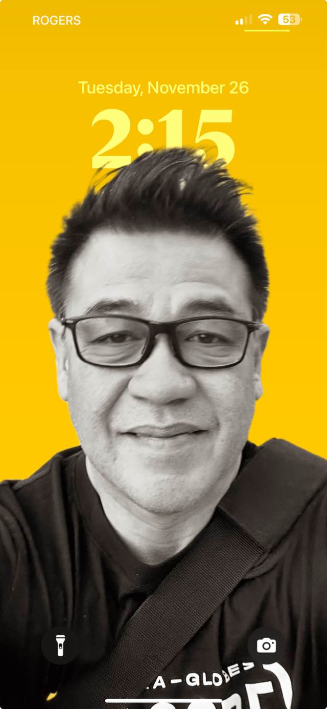 Mark Salvador Professional Headshot